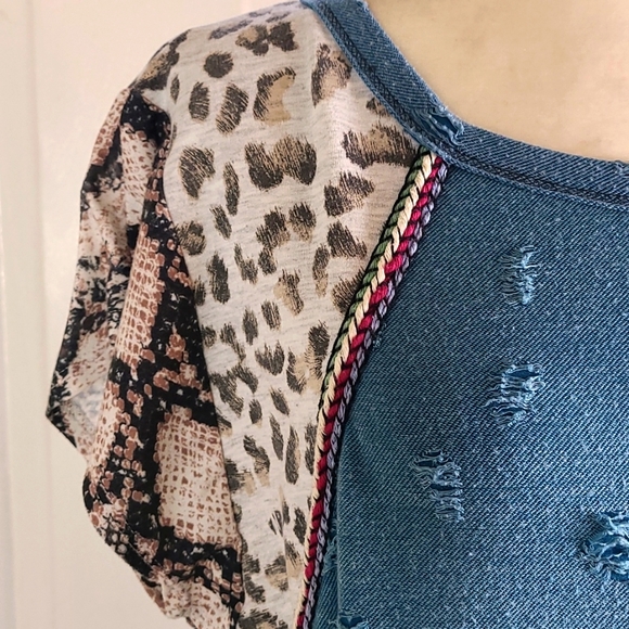 Bibi Mixed Print Blouse - Picture 3 of 11